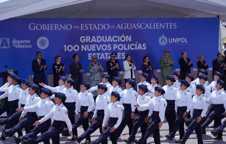 100 NUEVOS POLICÍAS SE SUMAN A LA FUERZA DEL GIGANTE