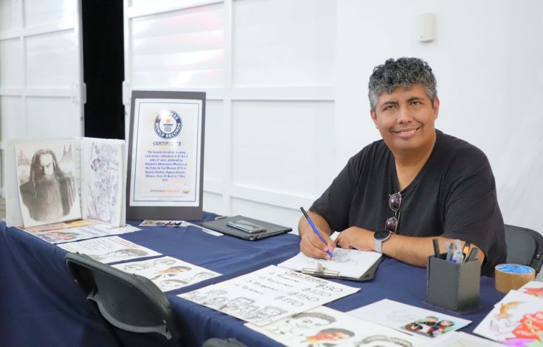 Ganador de Récord Guinness presente en la Feria del Libro de la UAA