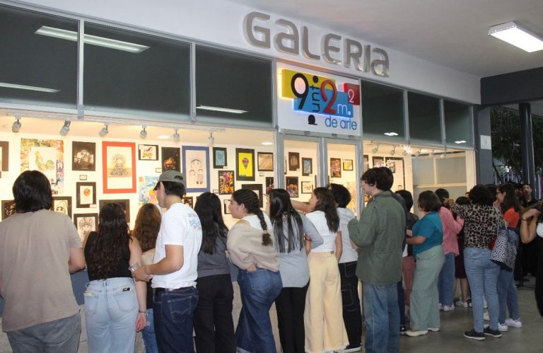 ESTUDIANTES DE BACHUAA REALIZAN EXPOSICIÓN INSPIRADA EN EL ARTISTA GABRIEL FERNÁNDEZ LEDESMA